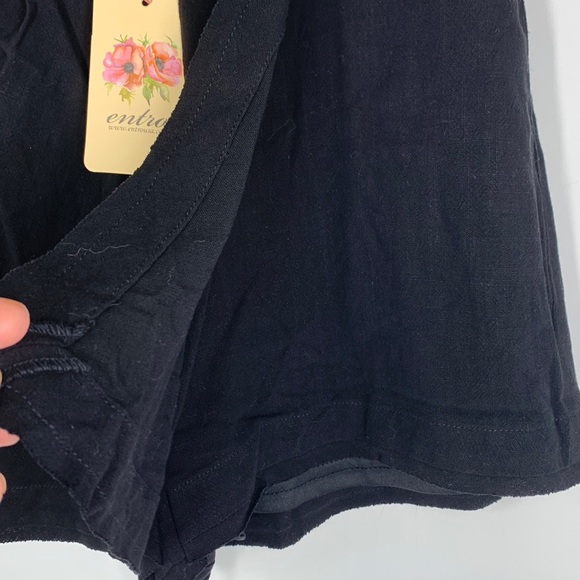 NWT ENTRO Black wrap skort skirt w/ shorts style Sz Small -has pockets!! - Picture 2 of 10